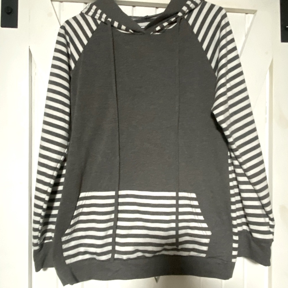 Women’s oversized medium hoody